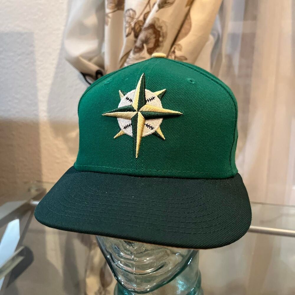 New-era Men's Green Hat